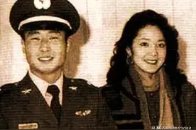 叛逃到台湾的飞行员分配到了一个漂亮的老婆图片