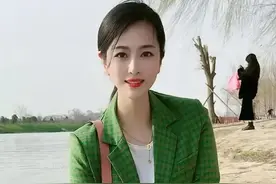 我们曾经是同学图片