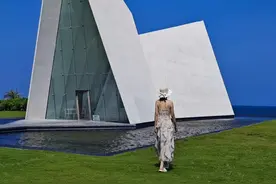 那年，我19岁，嫁给了51岁的男人，如今真的肠子都悔青了图片