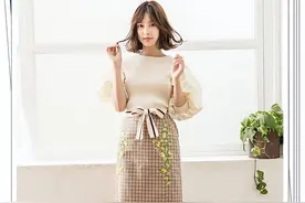 不张扬又华丽！29种“芥末黄”色的半身裙搭配分享图片