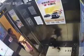 杭州女童坠亡案细节披露：窗台高不到半米 电梯门仅开6秒图片