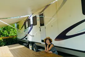 夏日自驾楠溪江，这处房车露营基地不错，暑假亲子游好去处图片