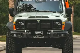 坦克300枫林铁骑版，坦克长城最成功的一款越野车图片