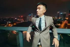 四川男人，痞帅与霸道的快手红人，全网百万粉丝，有着励志的故事图片
