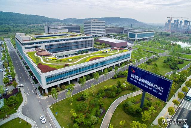 同样是副省级市、省会，西安、成都、武汉三座城市的差距在哪里？
