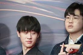 RNG又“重组”了：Gala和Ming被移除战队大名单！图片