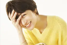 好优雅，又被她的“穿搭”惊艳到！配色好看，风格突出，全是大戏图片