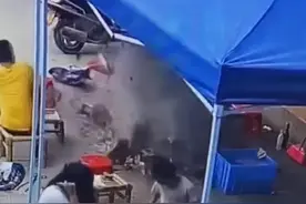 水泥地上烧烤，竟然还能“好吃”到爆炸？！图片