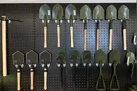 工兵锹：逢山开路、遇敌化器的万能神器图片