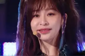 俗气！廉价！又一首经典老歌被糟蹋，可惜王心凌这次站错队了图片