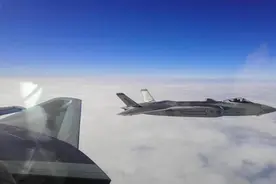 大快人心！美战机逼近，歼16和歼-20几乎实战反制，三大信号强烈图片