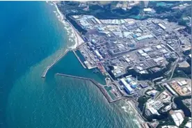 日本“喜迎”地震和台风，海水倒灌可能让核污水回流图片