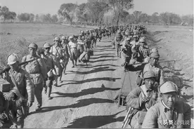 王耀武提升，谁接任74军军长？选拔主官私欲重，五大主力衰落图片