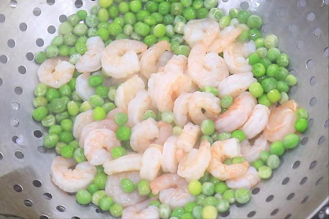 “冬吃豆，赛过肉”，提醒中老年人：多吃这5豆，手脚有劲精神好