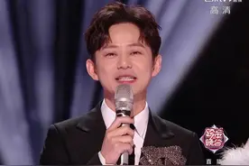 何炅笑着哭，汪涵心里苦，沈梦辰梁田暗争，跨年晚会上演众生不易图片
