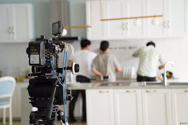 ��ҵ����Ƭ�߻���