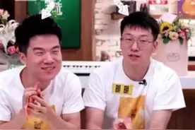 董宇辉“黑料”频现，放大镜下的他或许是有人在自导自演恶意抹黑图片