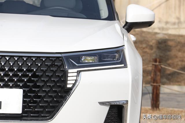 新车 | 售12.66万元起，1.5T+7DCT/配女王副驾，试驾新款启辰星