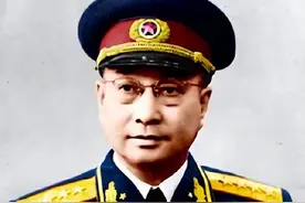 1950年龙云儿子被陈赓击毙，龙云不悦，毛主席：你自己去云南看看图片