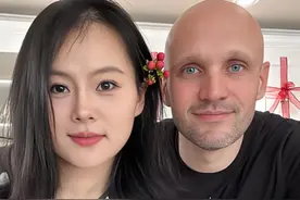 8年前，安徽姑娘远嫁美国，婚后连生三娃，如今过得怎样了？图片