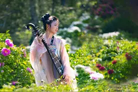 《百花展厅》第二期──殷跃华的摄影和飞机模型制作图片
