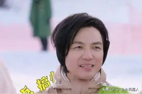 “假冻龄男神”被揭穿，脸肿、僵硬、笑不出来，钟汉良尤其明显图片
