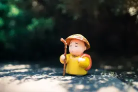 “出门遇三事，必定有祸灾”，“三事”指啥？真的灵验吗？图片