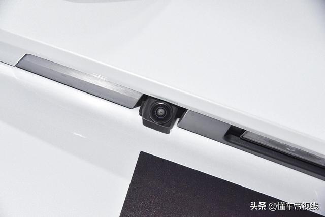 新车 | 17万起，广汽三菱新欧蓝德预售，全系1.5T四缸，可选7座