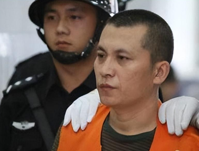 服刑期间7名情人陪睡，警察妻子也参与其中，王东究竟有何魅力？