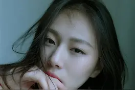 原来我是你白月光的替身。直到你喝醉酒，捧着我的脸喊出一个名字图片