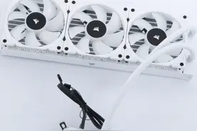 实力担当颜值在线！体验美商海盗船iCUE H150i Elite Capellix一体式水冷图片