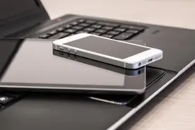 为什么安卓手机越用越卡，苹果手机却不会？今天才终于搞明白图片