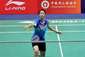 羽毛球全青赛收官！辽宁北京各拿两冠，身高185女单小将一鸣惊人图片
