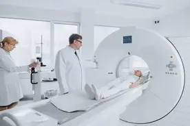 一次一万块，“查癌神器”PET-CT值得做吗？4类人群别不舍得花钱图片