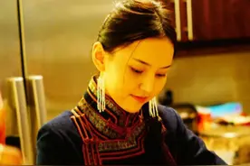 一万块钱人民币去到蒙古国，最多能玩上一两个星期！图片