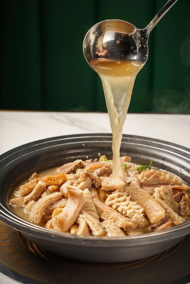 吃完榴莲可以喝花胶汤吗 2025年榴莲可以和花胶一起煲汤吗