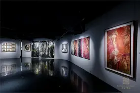 “口红色”加入中国画会成什么样？”胭脂虫花园”给出答案图片