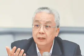 汤绍成：中国防长“棒喝”美纠团干涉台湾问题，重击“台独”势力图片