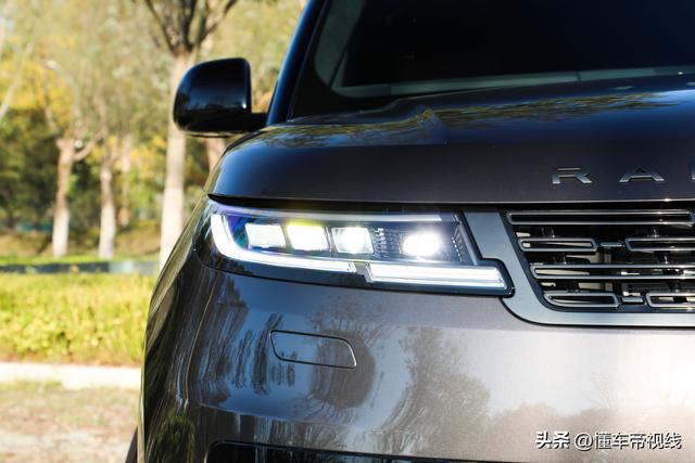 新车｜百万级SUV还能怎样平衡动感和舒适？试驾全新揽胜运动版