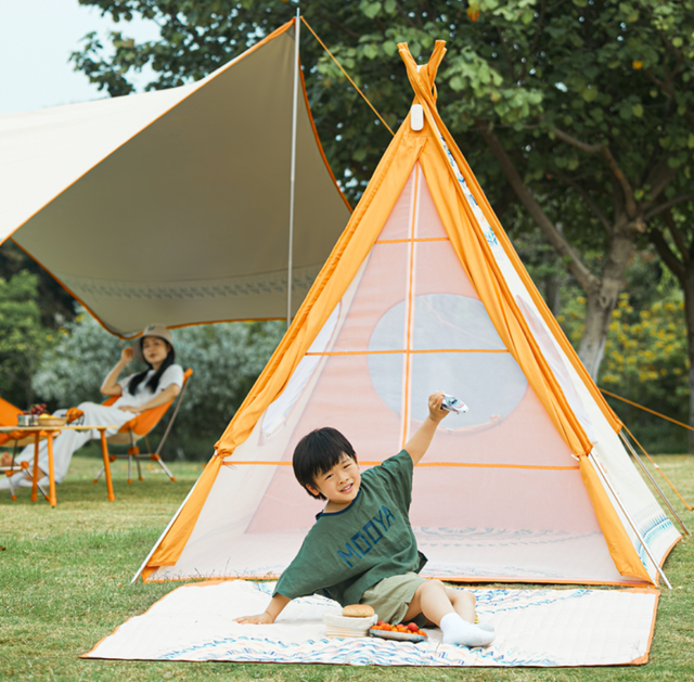 万人预约引爆露营季，天与云11件露营套系登陆小米有品