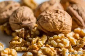 新疆人的家里永远都不会缺这些干果图片