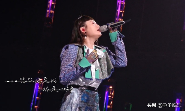 烟嗓女歌手排行榜前十名,抽烟成瘾的6位女明星,每个都是老烟民,哪一位