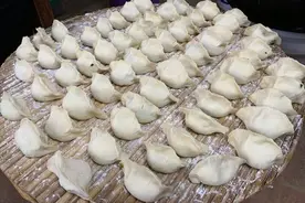 大年30包饺子时，这3种饺子馅不能上桌，寓意不好，很容易闹笑话图片