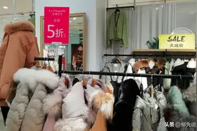 基本确定退市！福建老板打造的“中国版ZARA”，四年倒闭9100家店图片