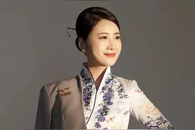 第四十八期：空姐写真图片