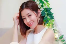 陈自瑶又曝婚变！点赞默认恢复单身，暗示和丈夫王浩信已离婚图片