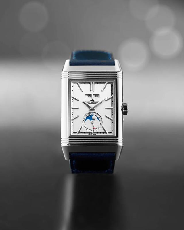 ���ҷ�ת�ļ�ֵ�����