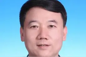 十八大以来历任大兴安岭地区委书记图片