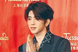流量明星蔡徐坤诱骗女粉丝一夜情真实内情！图片