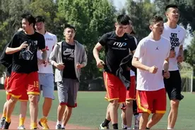 中国的男子三大球（足球、篮球、排球）为什么成绩都不好？图片